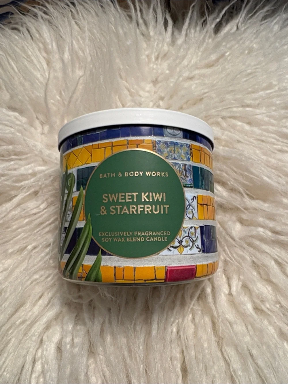 NWT! Bath and Body Works 3 wick candle
